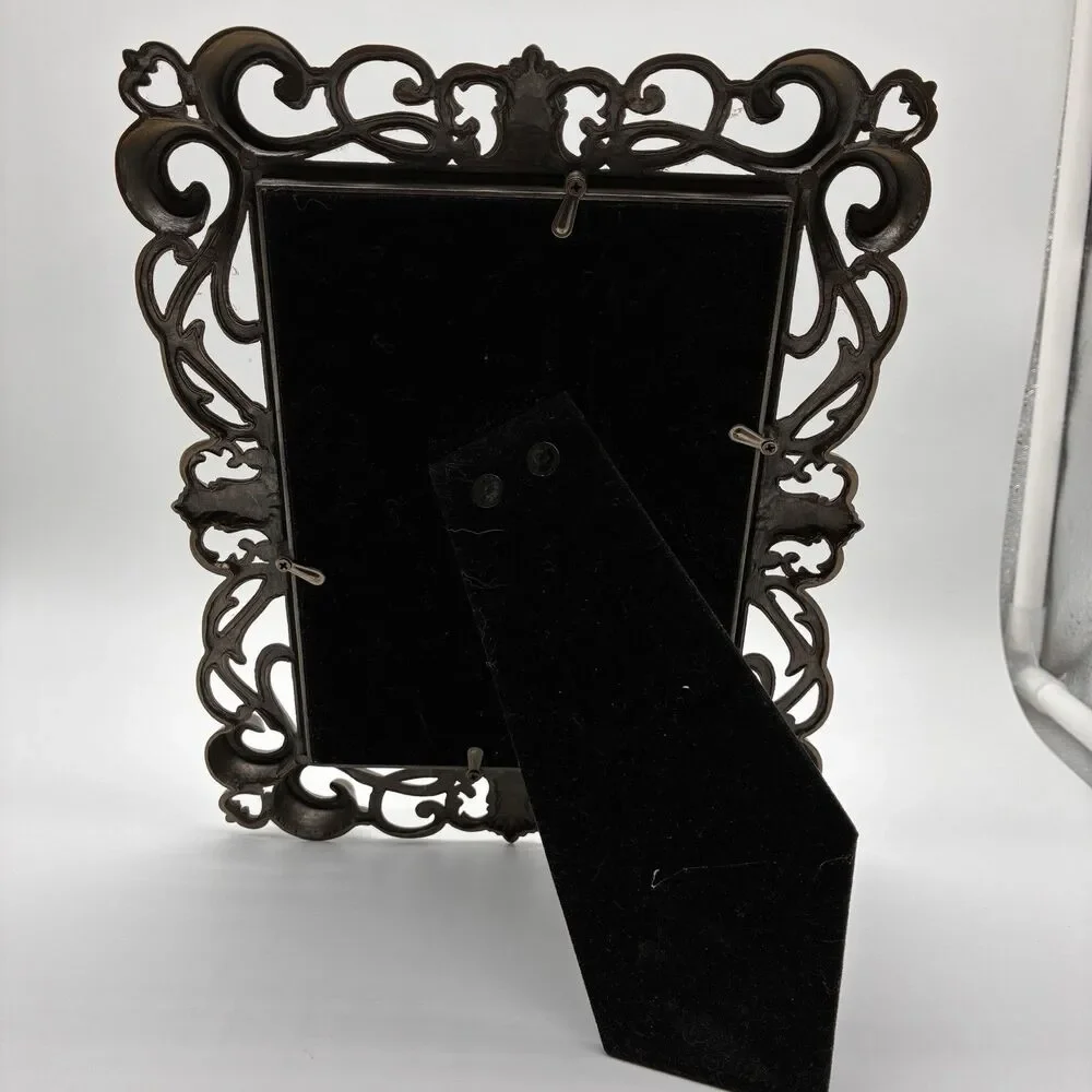 Marquis Collection Pewter Ornate Photo Frame Holds 5”x7” Picture Gorgeous Detail